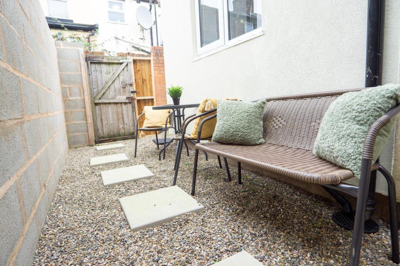 Air Host & - Cedar House - 3br With Parking