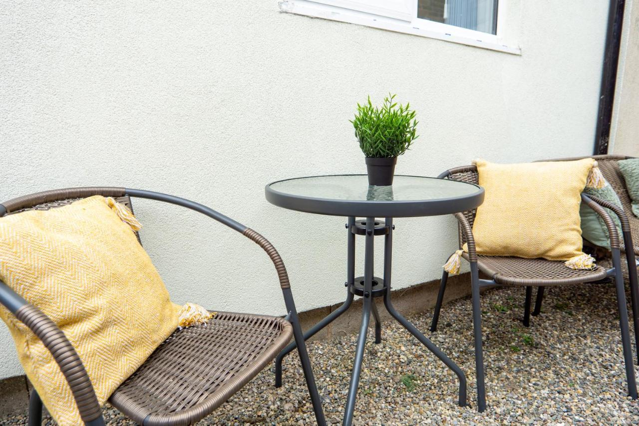 Air Host & - Cedar House - 3br With Parking Liverpool